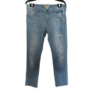 CAbi light wash slightly distressed straight leg jeans size 8